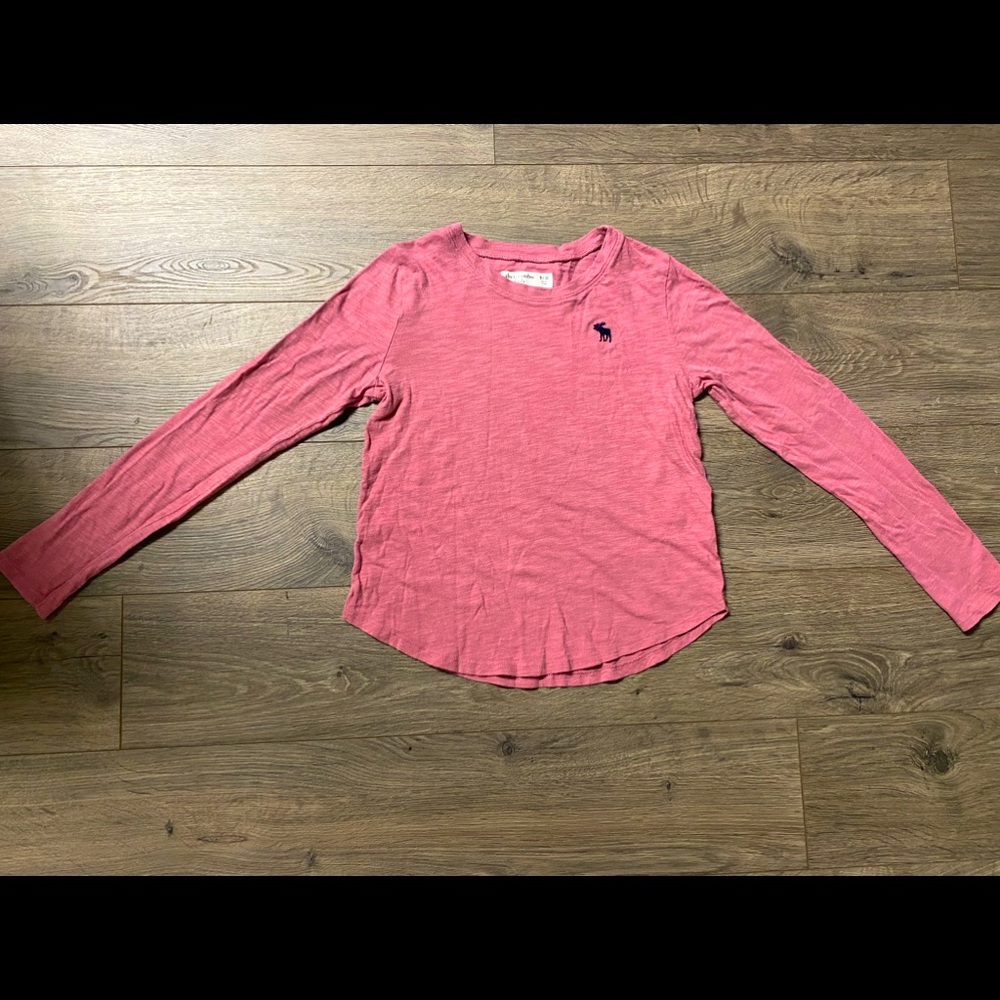 9/10 Abercrombie kids long sleeve.